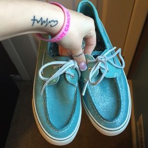 Turquoise sparkle sperrys!