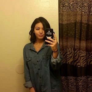 Meet your Posher, Victoria