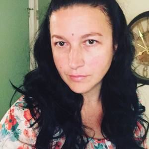 Meet your Posher, Adisa