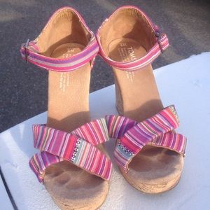 Toms wedges sandals