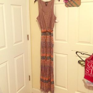 Maxi dress
