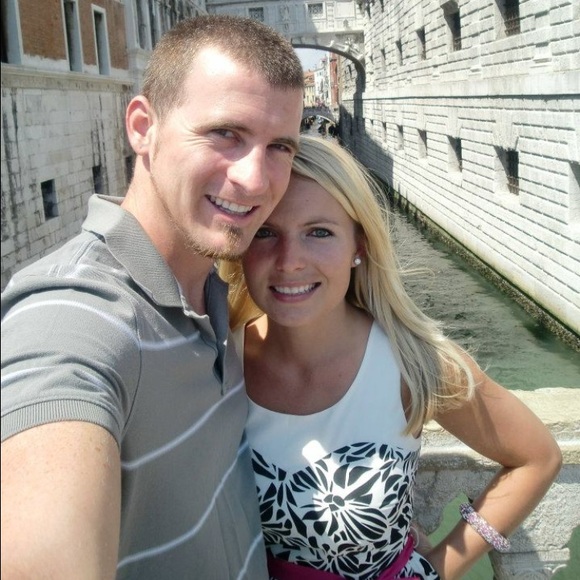 Meet your Posher, Amela - Picture 3 of 4