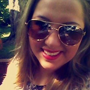 Meet your Posher, Abigail