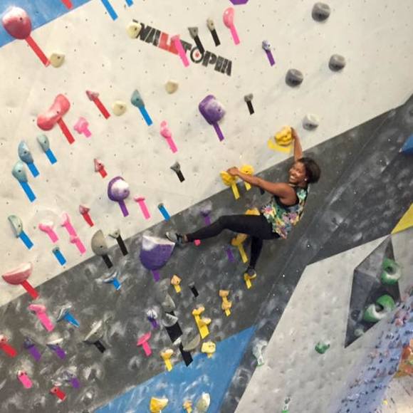 Meet your Posher, Lisha - Picture 1 of 1