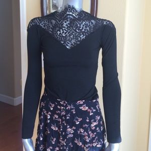 Lace detail top