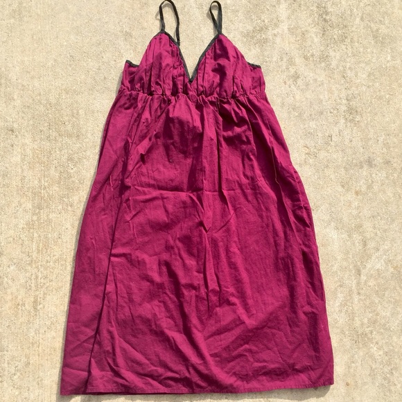 ⚡️FLASHSALE⚡️   Converse Dress Size 2