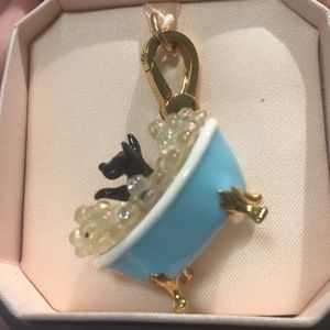 Auth. Juicy couture bubble bath charm