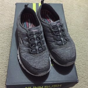 hooters shoes 60 skechers shoes hooters shoes from billie hooters shoes 60 skechers shoes hooters shoes from billie