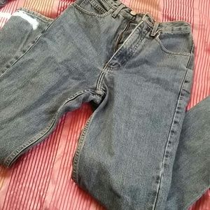 High waisted vintage jeans