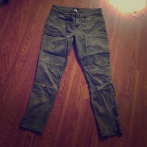Green BDG pants. Great condition!