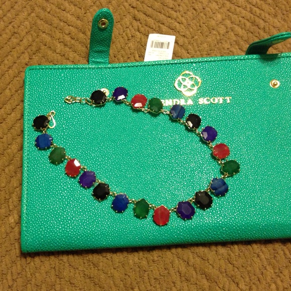 Kendra Scott jewel tone necklace!