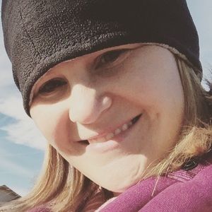 Meet your Posher, Carrie