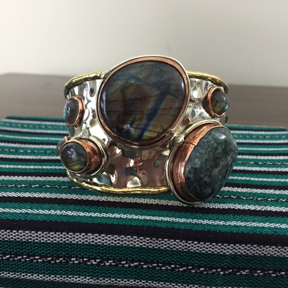 TRUE jewelry Hammered Gemstone Statement Bracelet