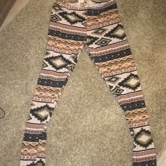 Aztec Print Leggings