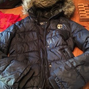 American Eagle jacket with hood