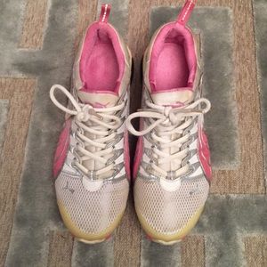 Puma Pink Tennis Shoes 8