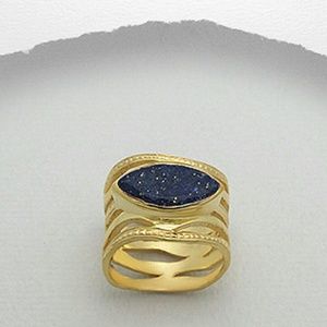 SALE! Beautiful Blue Lapis Lazuli & 18k Gold Ring