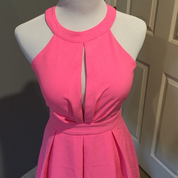 Cut Dress - Picture 3 of 4