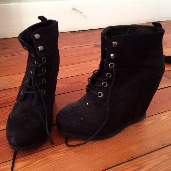 Black wedge booties