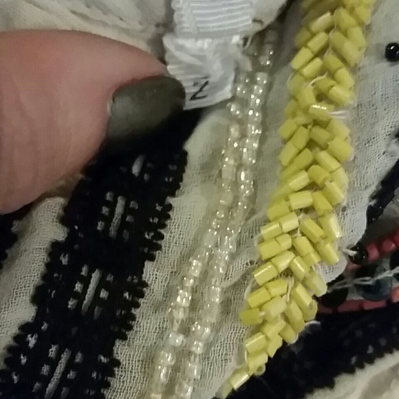 Beautiful hand beaded skirt - Picture 3 of 4