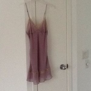 Violet chemise