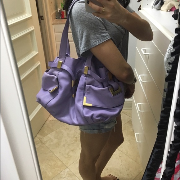 Michael Kors lavender tote bag - Picture 3 of 5