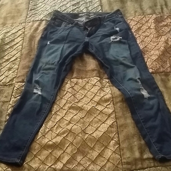 Old Navy distressed jeans