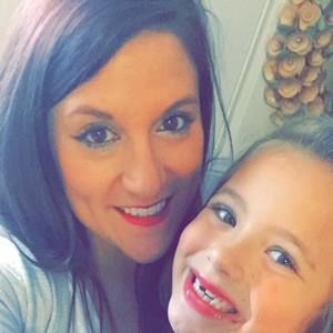 Meet your Posher, Stefanie