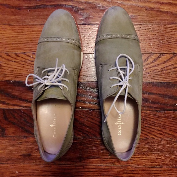 Cole Haan Oxford Laceup Shoes
