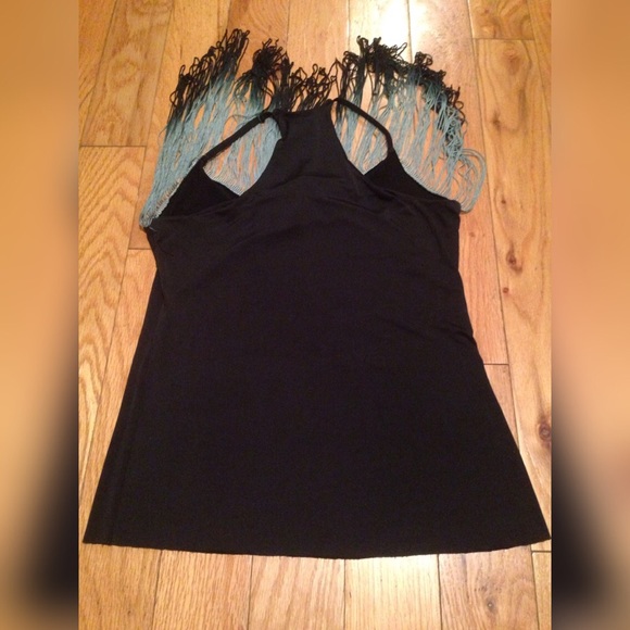 Ombré Fringe Top - Picture 4 of 4