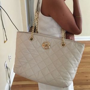 Michael Kors Tote