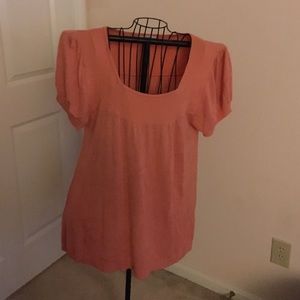 Peach colored sweater👍