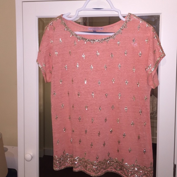 Orange/peach Calypso Top with Gold Sequin Accents - Picture 1 of 1