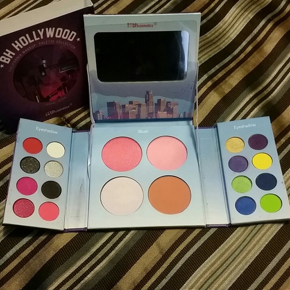 Makeup pallet - Picture 1 of 4
