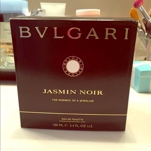 Bvlgari Jasmine Noir Perfume