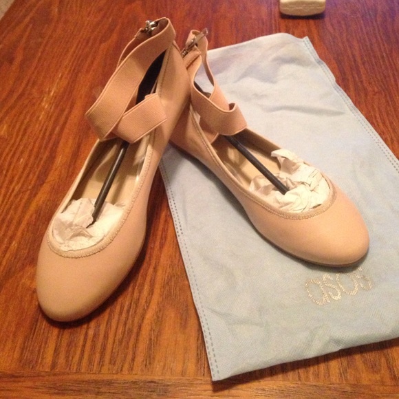 BNWOT Asos ballet flats