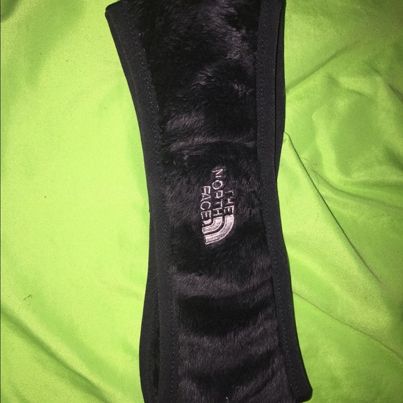 The North Face Ear Warmer!!
