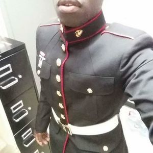 Meet your Posher, Elliott