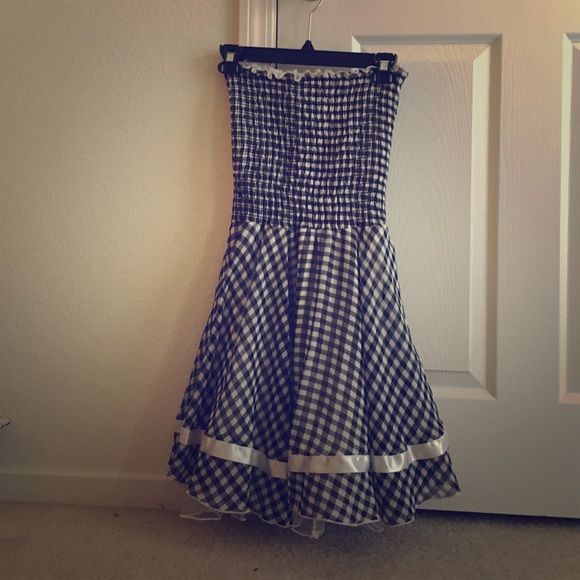 Plaid black and white dress