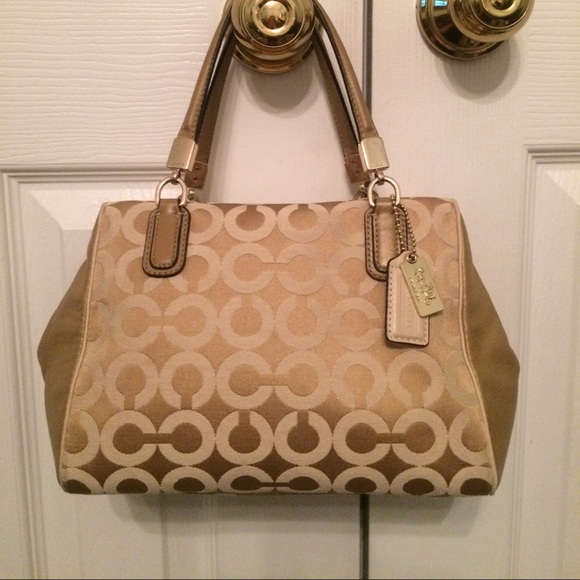 Coach OP art mini satchel TRADE For @soposhh