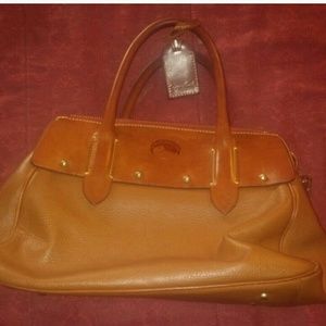 Dooney and bourke wilson bag