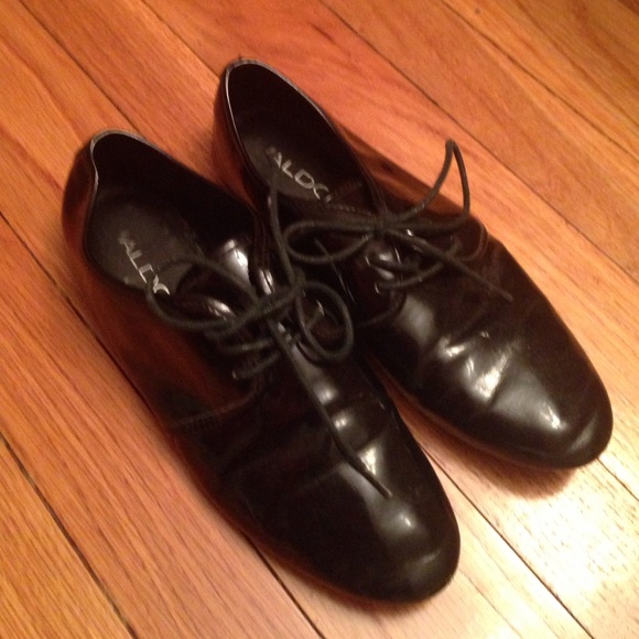 ALDO flat black shoes - Picture 2 of 2
