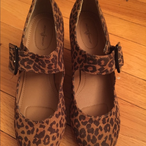 Leopard Heels - Picture 2 of 2