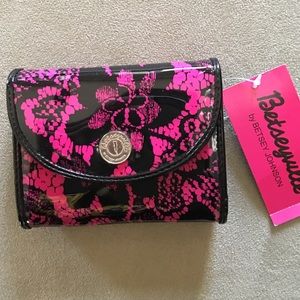 Betseyville Wallet