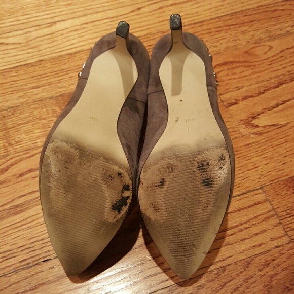 Marc Fisher grey heels - Picture 4 of 4