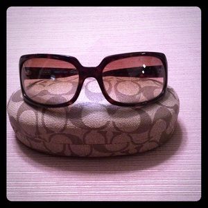 Flash sale❗️🎉Authentic Coach sunglasses