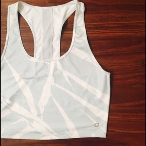 Gap Body crop top