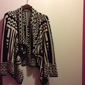 💮URBAN OUTFITTERS TRIBAL CARDIGAN 💮