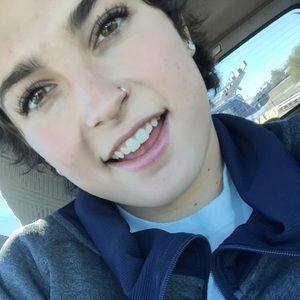 Meet your Posher, Rae