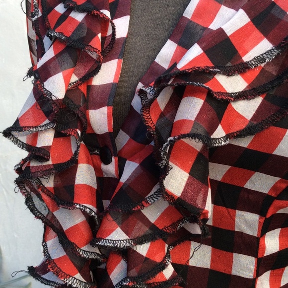 Checkered blouse - Picture 2 of 4